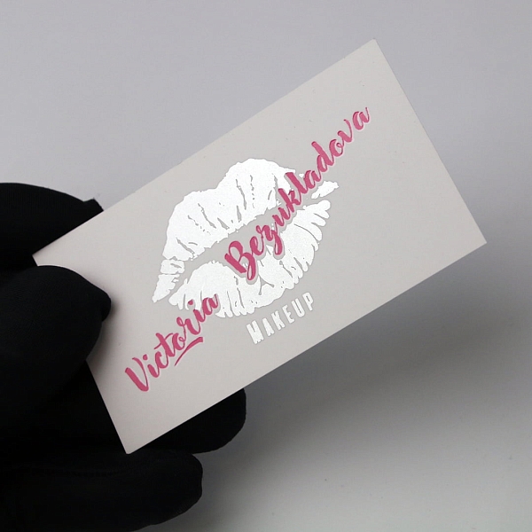 Визитки с УФ-лаком Визитки с УФ-лаком